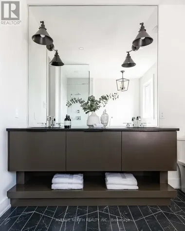 719 Kenny Gordon Avenue Ottawa ON K4M 0X8