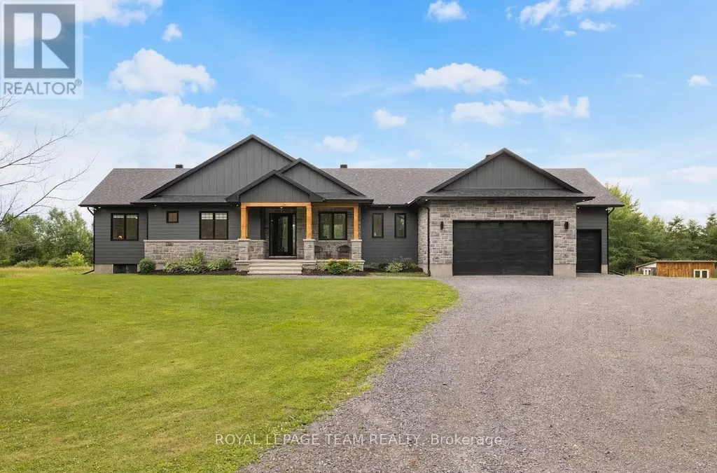 3783 Woodkilton Road Ottawa ON K0A 3M0