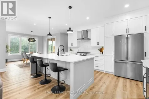 3783 Woodkilton Road Ottawa ON K0A 3M0