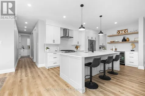3783 Woodkilton Road Ottawa ON K0A 3M0