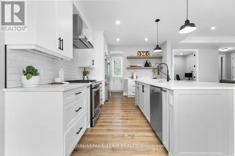 3783 Woodkilton Road Ottawa ON K0A 3M0
