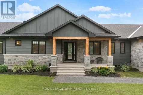 3783 Woodkilton Road Ottawa ON K0A 3M0