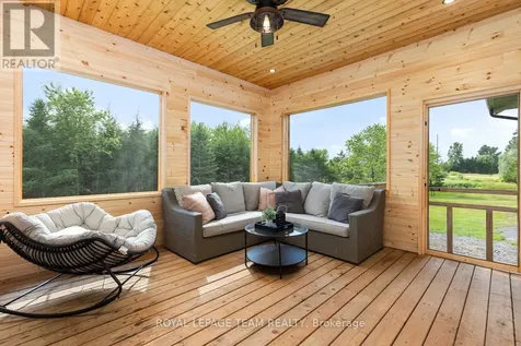 3783 Woodkilton Road Ottawa ON K0A 3M0