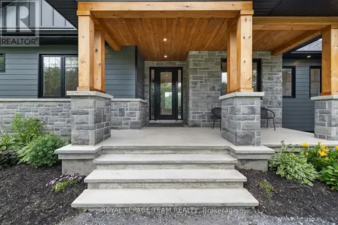 3783 Woodkilton Road Ottawa ON K0A 3M0