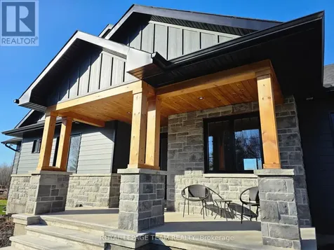 3783 Woodkilton Road Ottawa ON K0A 3M0