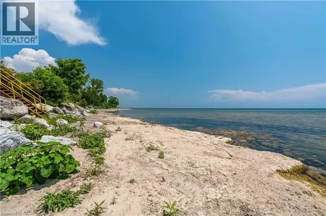 2399 Lakeshore Road Dunnville ON N1A 2W8