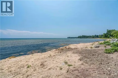 2399 Lakeshore Road Dunnville ON N1A 2W8