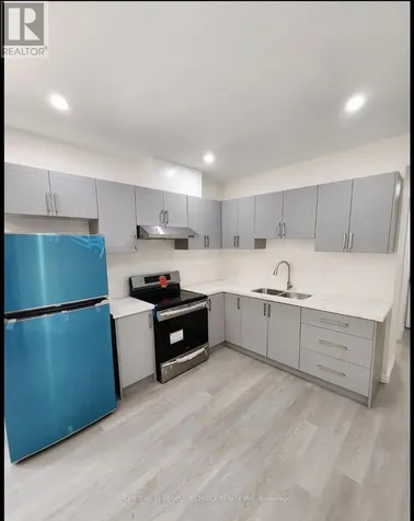 456 Twin Leaf Street Waterloo ON N2V 0B7