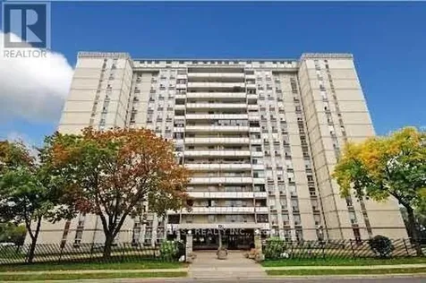 130 Neptune Drive Toronto (englemount-lawrence) ON M6A 1X5