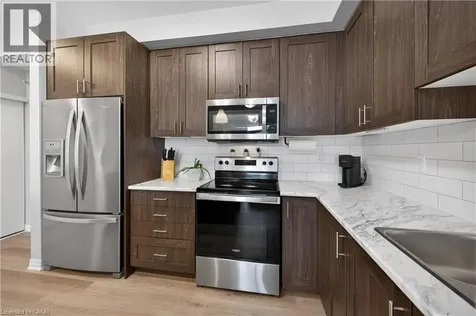 5 Hamilton Street North Waterdown ON L8B 2A4