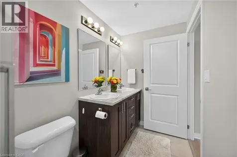 5 Hamilton Street North Waterdown ON L8B 2A4