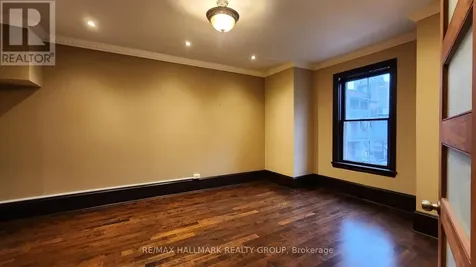 113 Murray Street Ottawa ON K1N 5M5