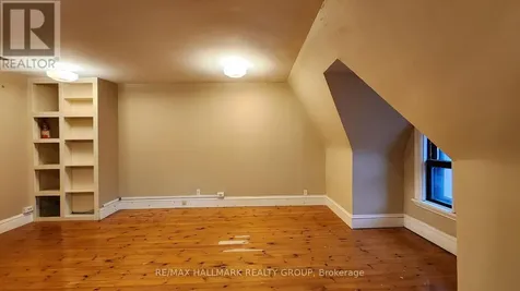 113 Murray Street Ottawa ON K1N 5M5