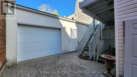 113 Murray Street Ottawa ON K1N 5M5