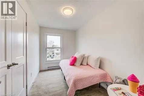 35 Breckenridge Drive Kitchener ON N2B 3H5