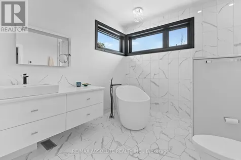 131 Cherryhill Drive Ottawa ON K0A 1L0