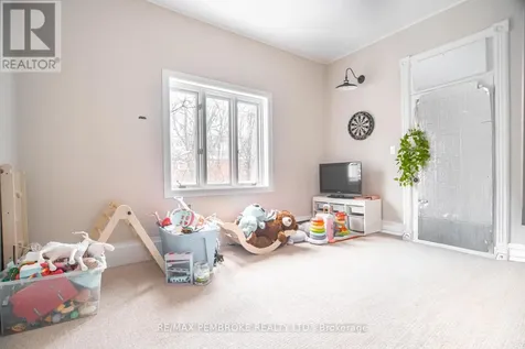 188 Esther Street Pembroke ON K8A 3C2