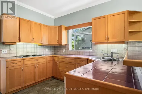 4310 Armitage Avenue Ottawa ON K0A 1T0
