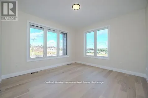 10 Broughton Street Erin ON N1H 0B7