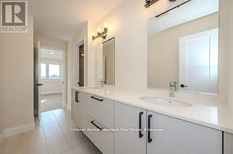 10 Broughton Street Erin ON N1H 0B7