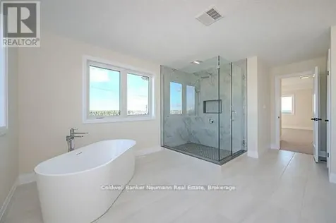 10 Broughton Street Erin ON N1H 0B7