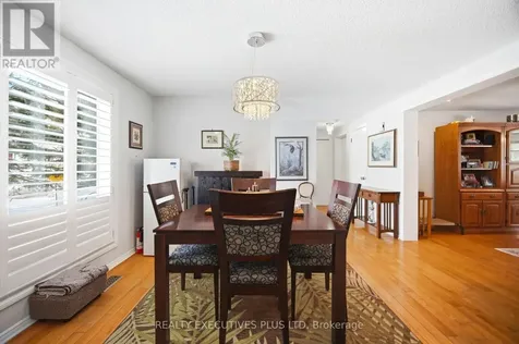 5 Tecumseth Pines Drive New Tecumseth ON L0G 1W0