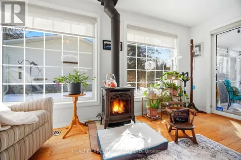 5 Tecumseth Pines Drive New Tecumseth ON L0G 1W0