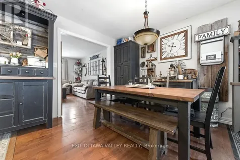 16 Heritage Drive Petawawa ON K8H 3J3