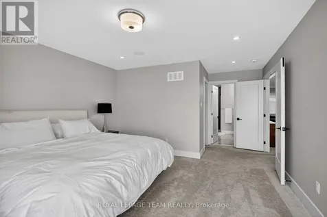 988 Beckton Heights Ottawa ON K2S 2X6