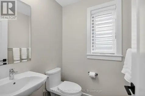 988 Beckton Heights Ottawa ON K2S 2X6