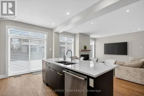 988 Beckton Heights Ottawa ON K2S 2X6
