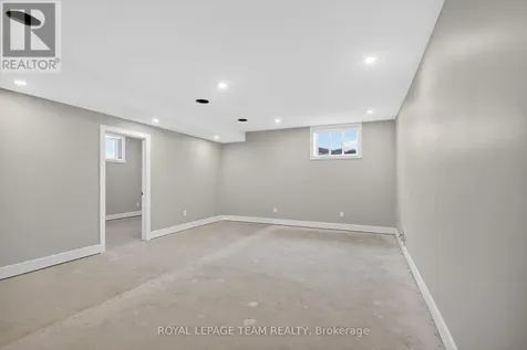 988 Beckton Heights Ottawa ON K2S 2X6