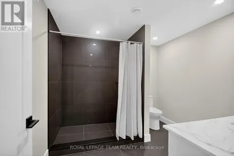 988 Beckton Heights Ottawa ON K2S 2X6