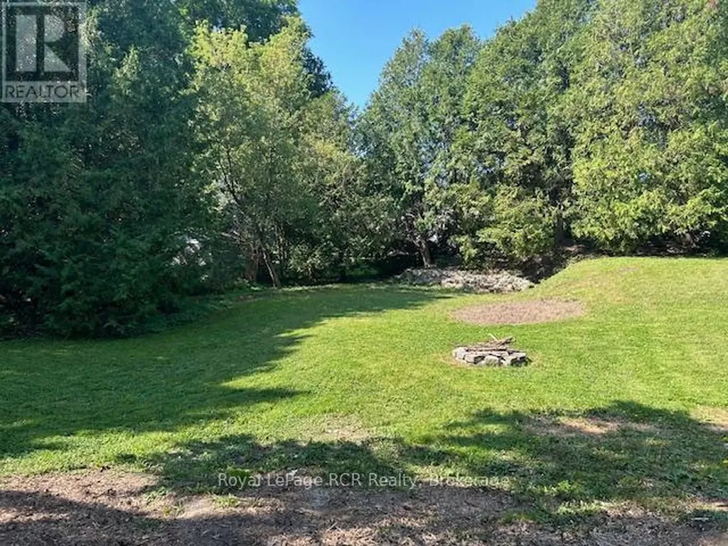 2310 5th Ave Avenue West Owen Sound ON N4K 5C6