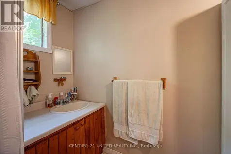 1207 Anstruther Lake Wao North Kawartha ON K0L 1A0