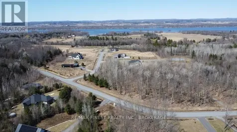 1581 Kinsella Drive Ottawa ON K4C 0B2