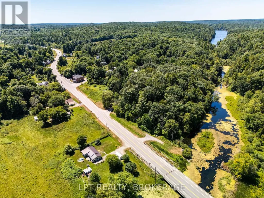 743 Highway 15, Rr#2 Highway Rideau Lakes ON K0E 1N0