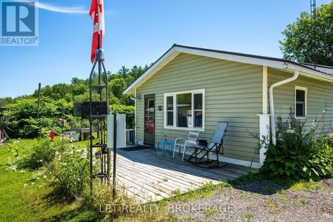 743 Highway 15, Rr#2 Highway Rideau Lakes ON K0E 1N0