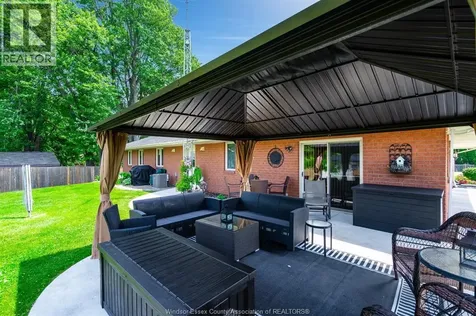 1462 County Road 22 Lakeshore ON N8L 0H9