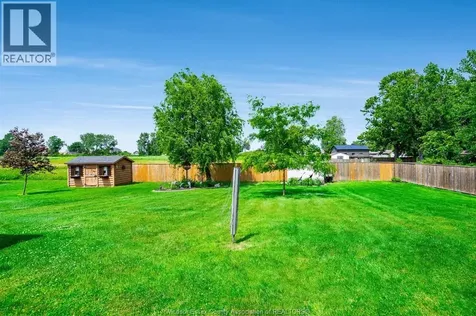 1462 County Road 22 Lakeshore ON N8L 0H9
