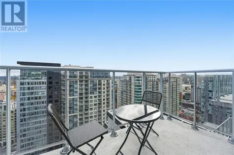 180 George Street Unit# Ph206 Ottawa ON K1N 0G8