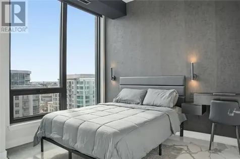 180 George Street Unit# Ph206 Ottawa ON K1N 0G8