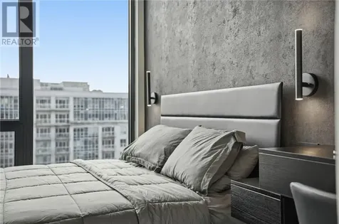 180 George Street Unit# Ph206 Ottawa ON K1N 0G8