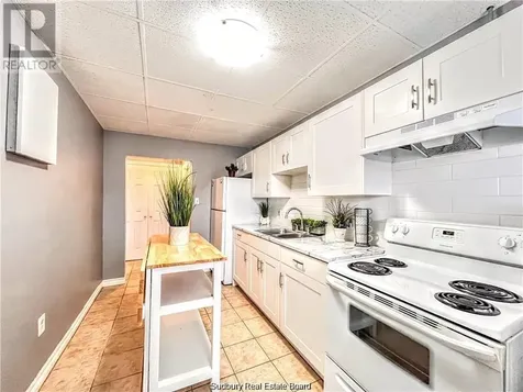 76 Kathleen Street Sudbury ON P3C 2L9