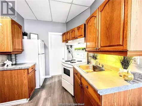 76 Kathleen Street Sudbury ON P3C 2L9