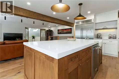 221 Old Onondaga Road East Brantford ON N3T 5L4
