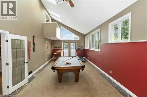 221 Old Onondaga Road East Brantford ON N3T 5L4