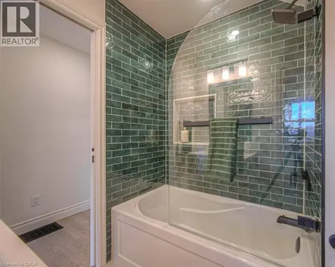 30 Dunbar Road South Waterloo ON N2L 2E3