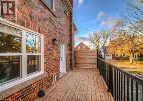 30 Dunbar Road South Waterloo ON N2L 2E3