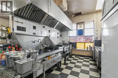 826 Queenston Road Hamilton ON L8G 4A8
